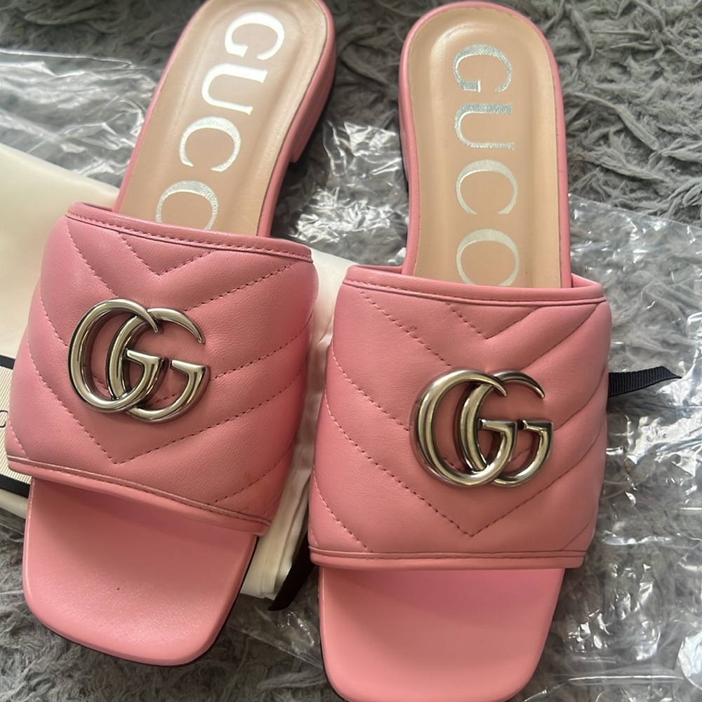 Gucci double G matelasse leather slide - Picture 6 of 10
